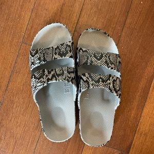 Freedom Moses Sandals